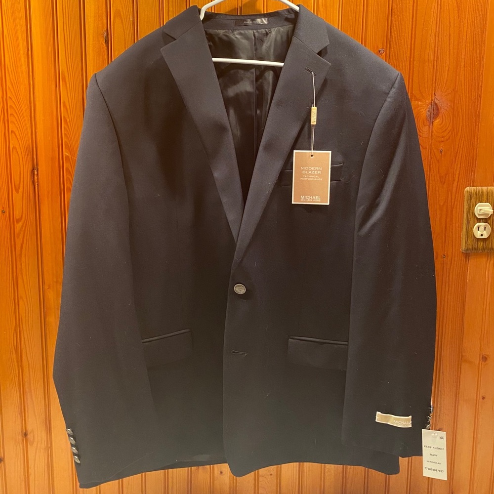 NWT Michael Michael Kors Men’s Modern Navy Blazer